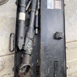Burndy Hydraulic Crimper 