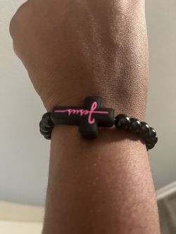 Black Beaded Cross Bracelet with Pink Faith Cross | Handmade Christian Stretch Bracelet  Description