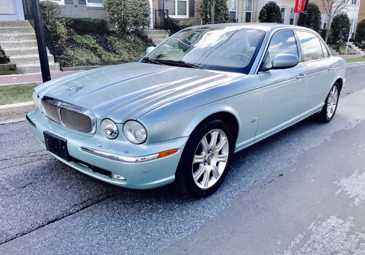 Gorgeous TEAL Colored 2006 Jaguar XJ with Clean title