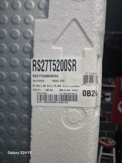 Se vende Refrigerardor Samsung  RS27T5200SR