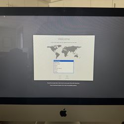 iMac 21.5-inch (Late 2013) (1TB HDD) with mouse and keyboard