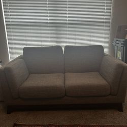 Article 61” Ceni Loveseat- Quarry Gray