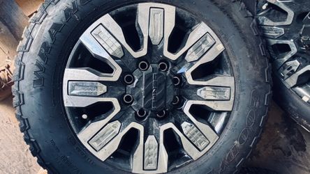 Denali rims and tires 2500