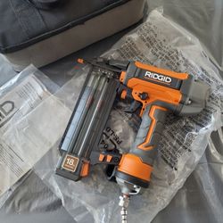 RIDGID Pneumatic 18-Gauge 2-1/8 in. Brad Nailer with CLEAN DRIVE Technology, and Tool Bag