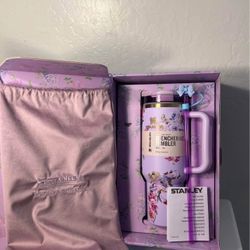 Purple Flower Stanley With Gift Box 40 Oz !!!🎁 