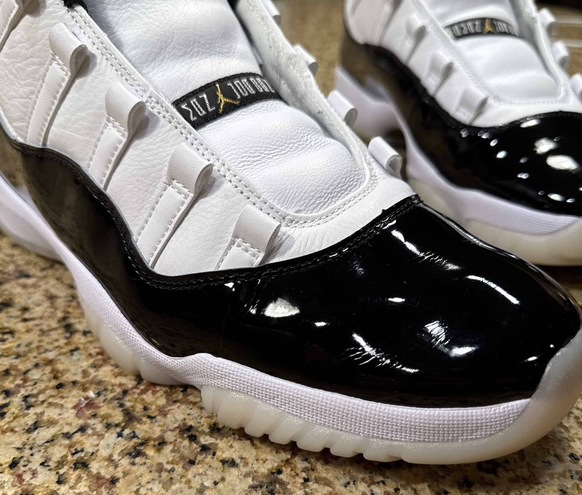 Jordan 11 Gratitude