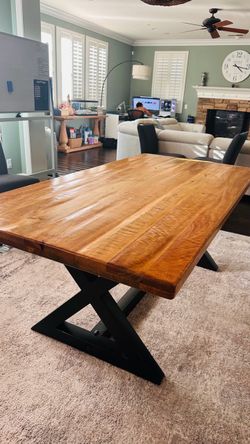 * * * * Beautiful Solid Dining Table (seats 8-10 people)* * *