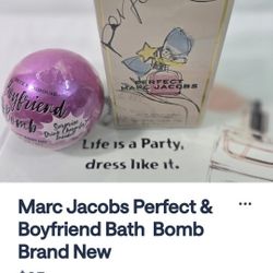 Marc Jacobs Perfect & Boyfriend  Surprise Bath Bomb