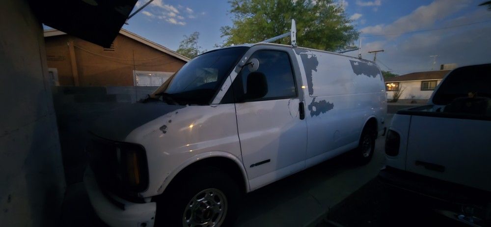 2001 Chevrolet 3500