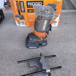 ROUTER RIDGID 18V TOOL ONLY 