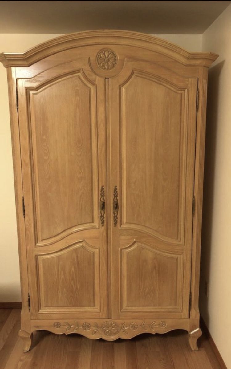 Solid Wool Armoire/cabinet 
