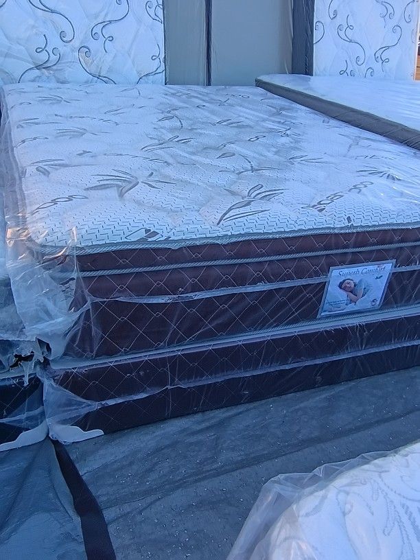 Brand New Queen Size Pillowtop Mattress Included Box Spring Free Delivery Depends On Location