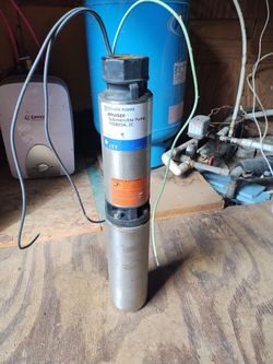 Submersible 1/2hp. Goulds pump