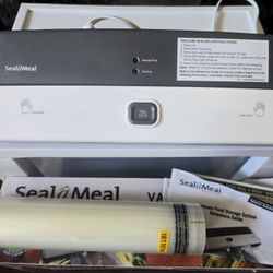 FOOD VACUUM SEALER Seal a meal food saver