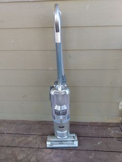 Grey shark navigator bagless vacuum cleaner