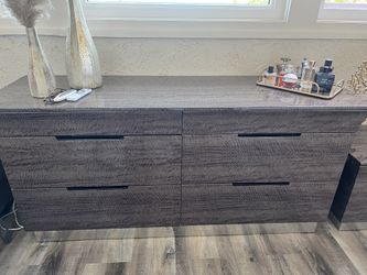 Dresser And Night Stand 