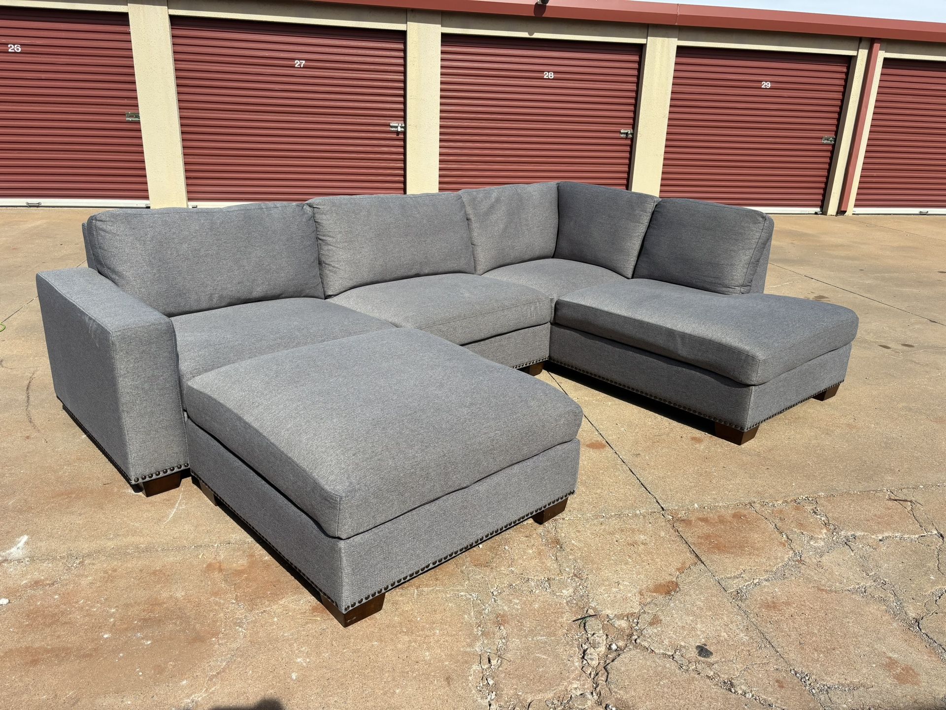 L Sectional Sofa With Ottoman