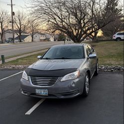 2013 Chrysler 200