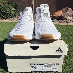 Swift Run 1.0 / Size 7.5 / White