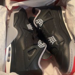 Air Jordan Bred 4s