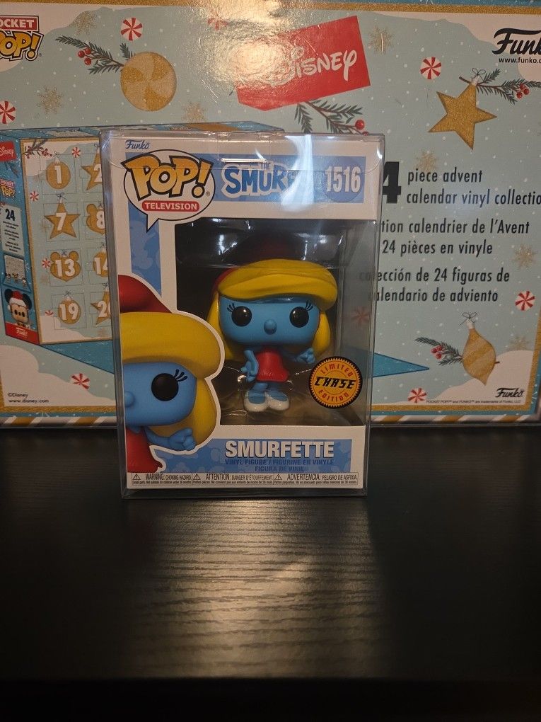 Funko Pop Smurfette Chase