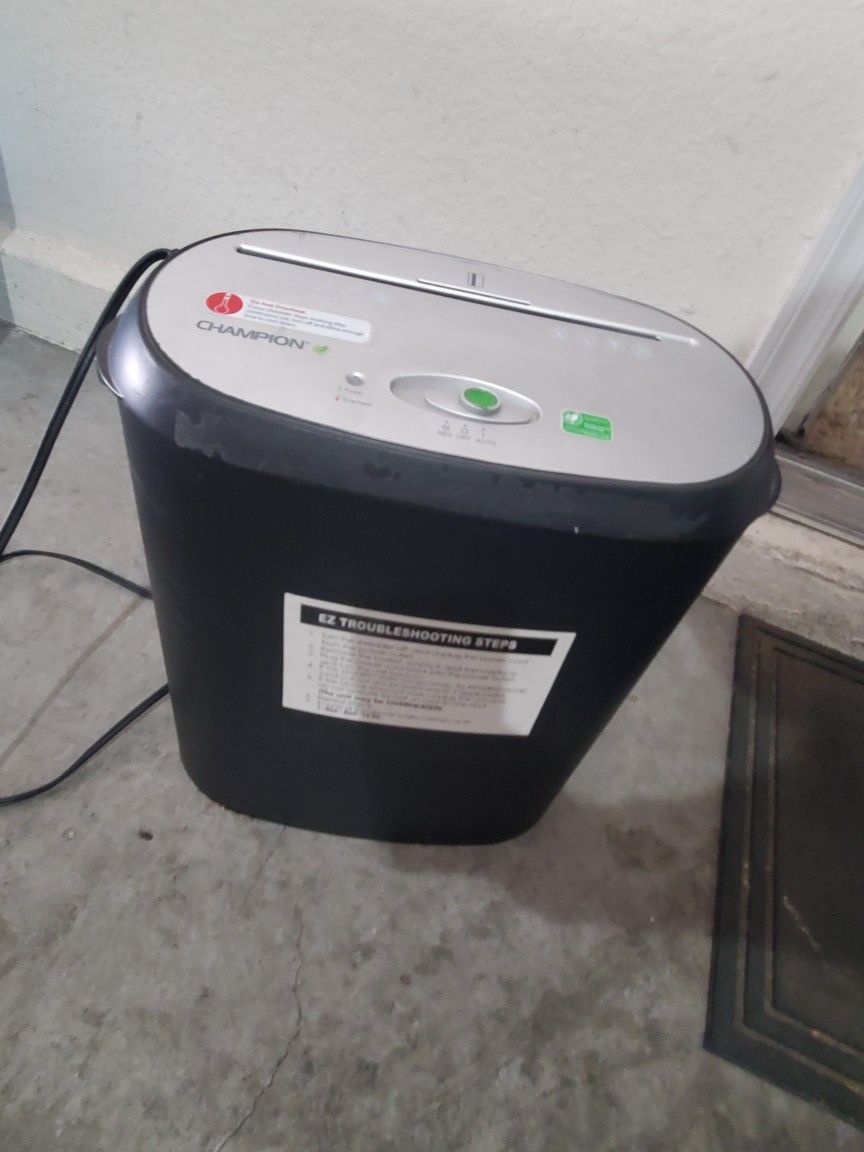 Papper Shredder