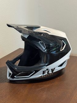 New Helmet (Youth Fly Helmet)