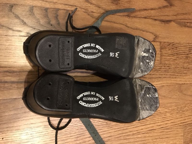 Rutherford Irish dance hard shoe. Size 5 1/2W for Sale in Arlington