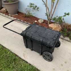 Husky Rolling Tool Box