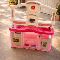 Toy Kitchen