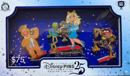 Disney pins -Muppets set