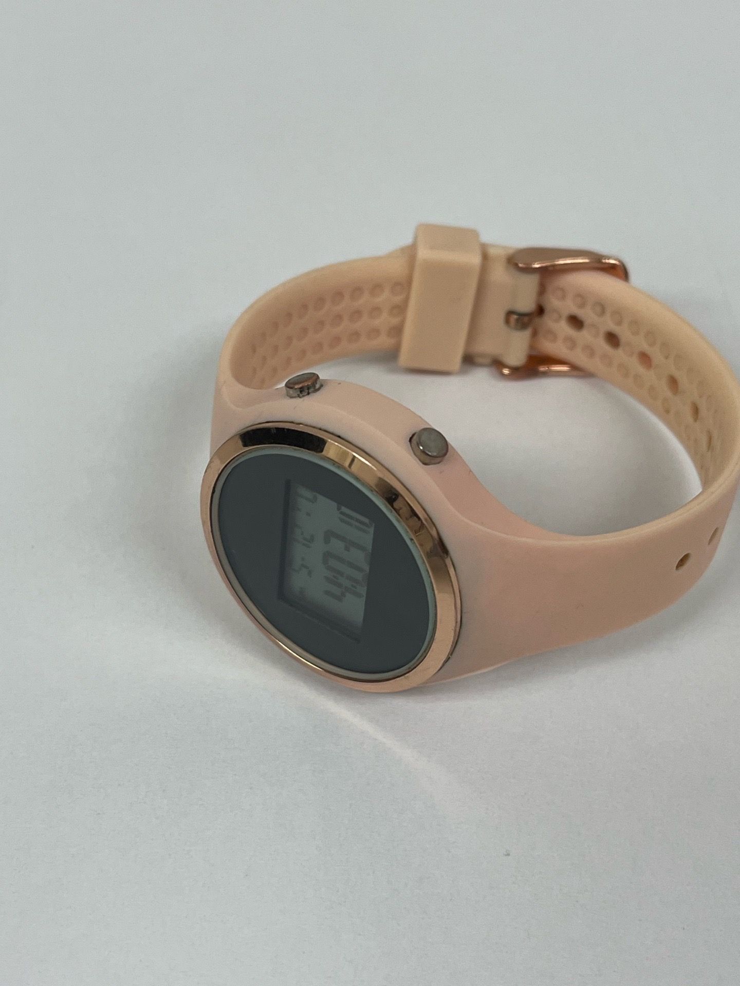 Women’s Watch - Very Nice Pink Working Wrist Timepiece. ONLY: $10.