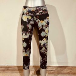 Small Reversible Leggings with Pocket