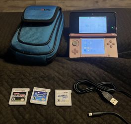 3DS Nintendo Handheld Console Bindle