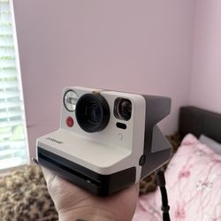 Polaroid Now+