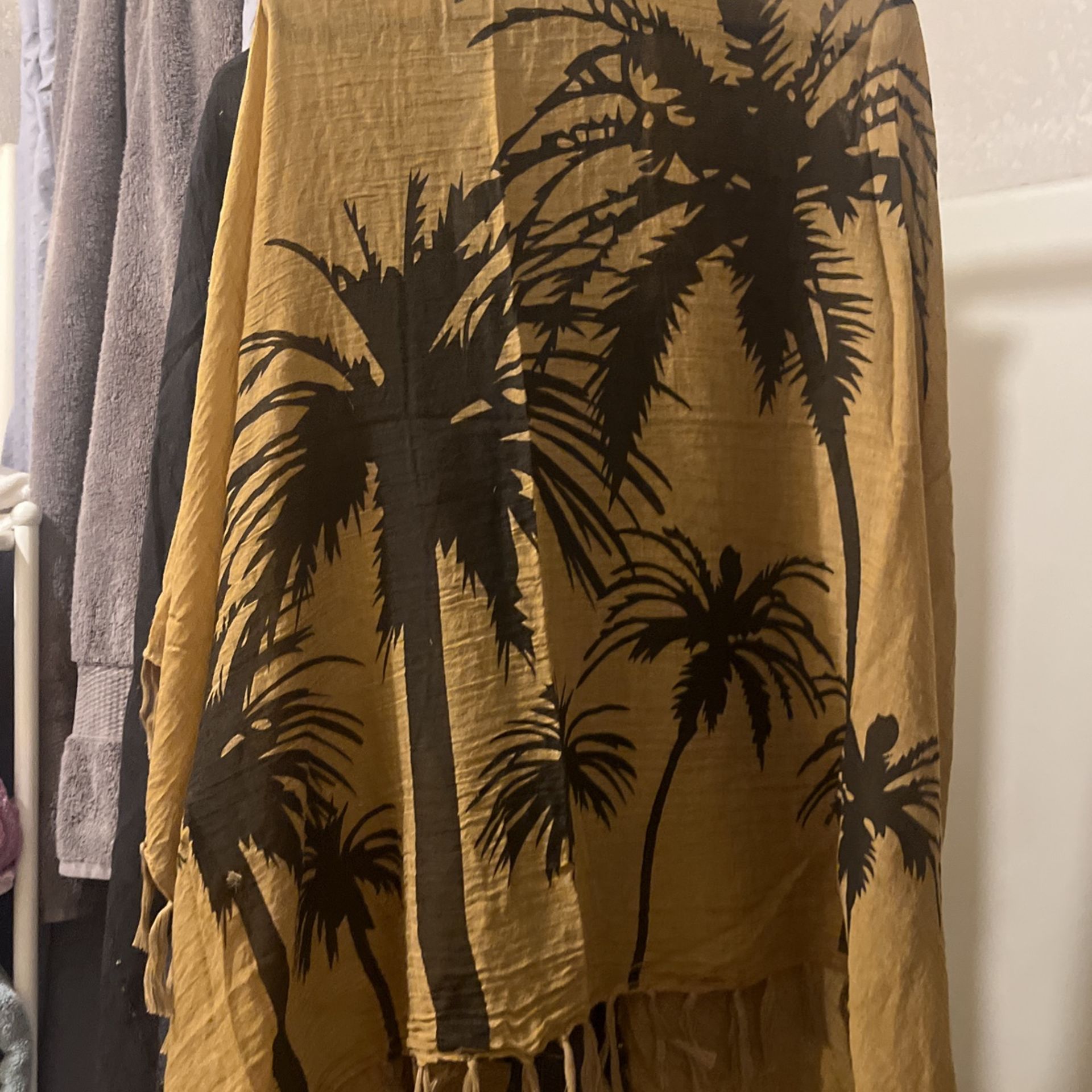 Wrap Around Body Shawl