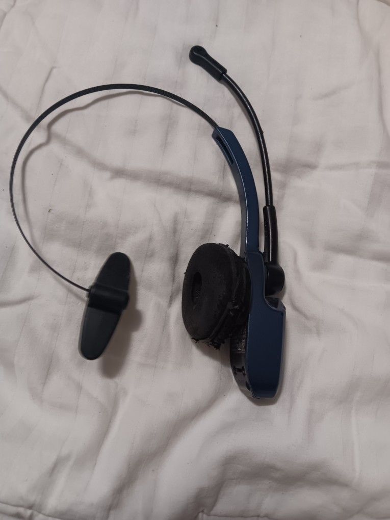 BlueParrott B250-XTS headset