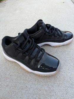 Air Jordan 11 Retro Low Black Sneakers