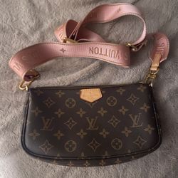 Louis Vuitton Purse 
