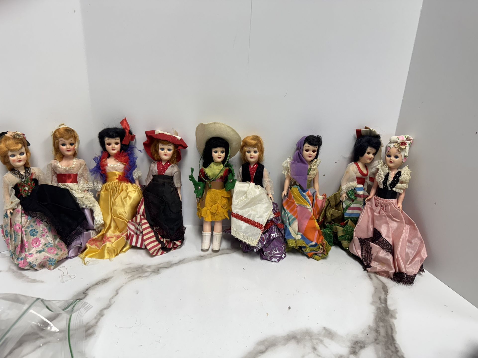 Dolls Of The World