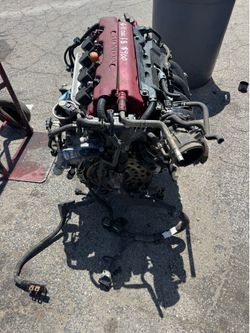 06-11 Honda civic 1.8 engine part