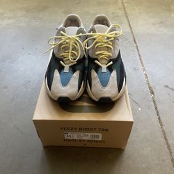 Yeezy 700 Wave Runners (11.5)