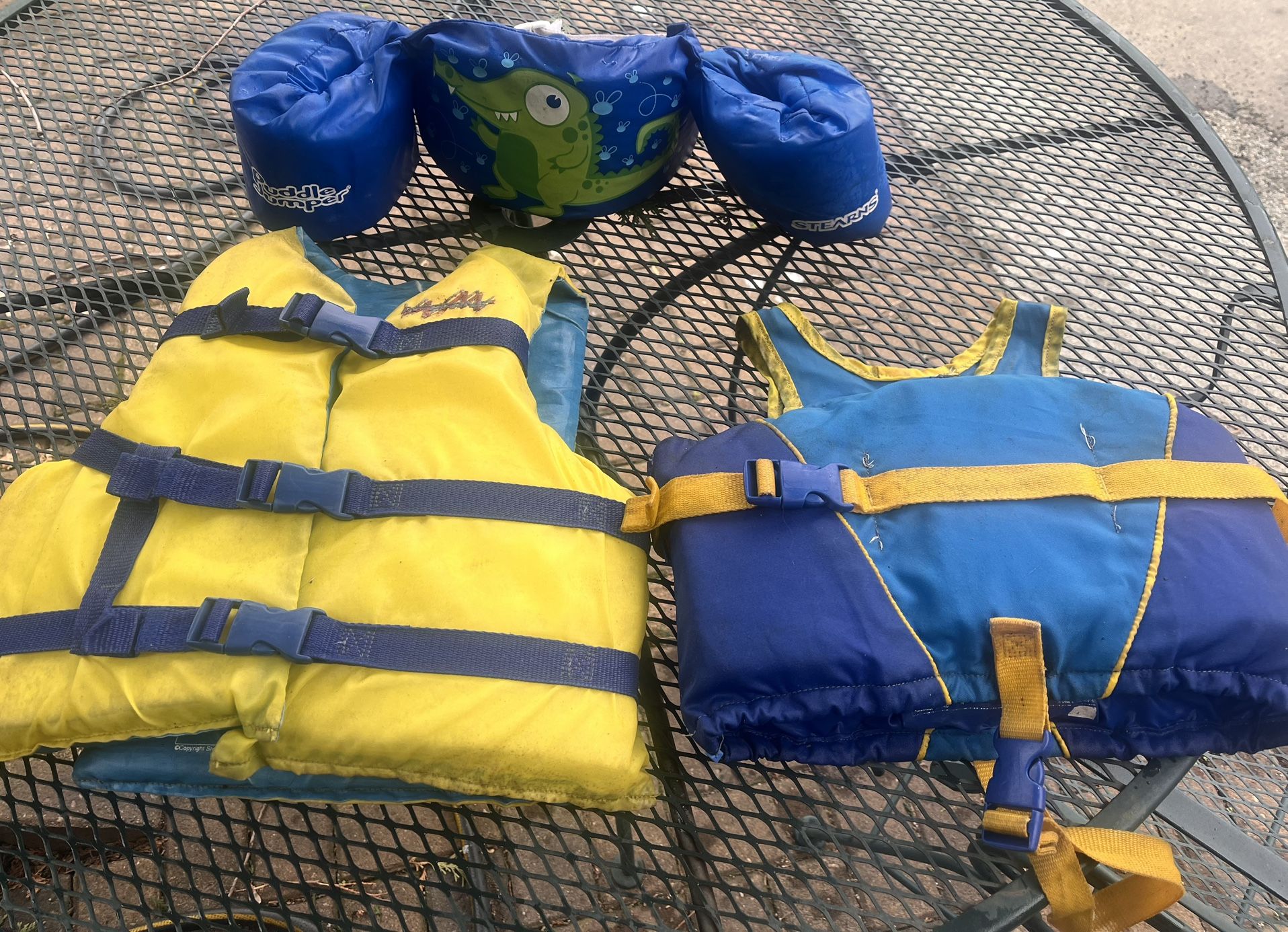 Kids Life Jackets and Swim Vest
