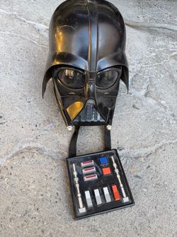 Star Wars Darth Vader Costume Mask with Chest Box