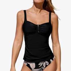 New Beautiful Bathing Suit Size SMALL ( $39.99+ TAX real Price) See ALL PHOTOS. CASH PICKUP ONLY. 