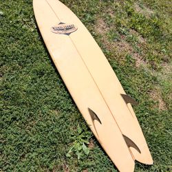 7'6 Surfboard 