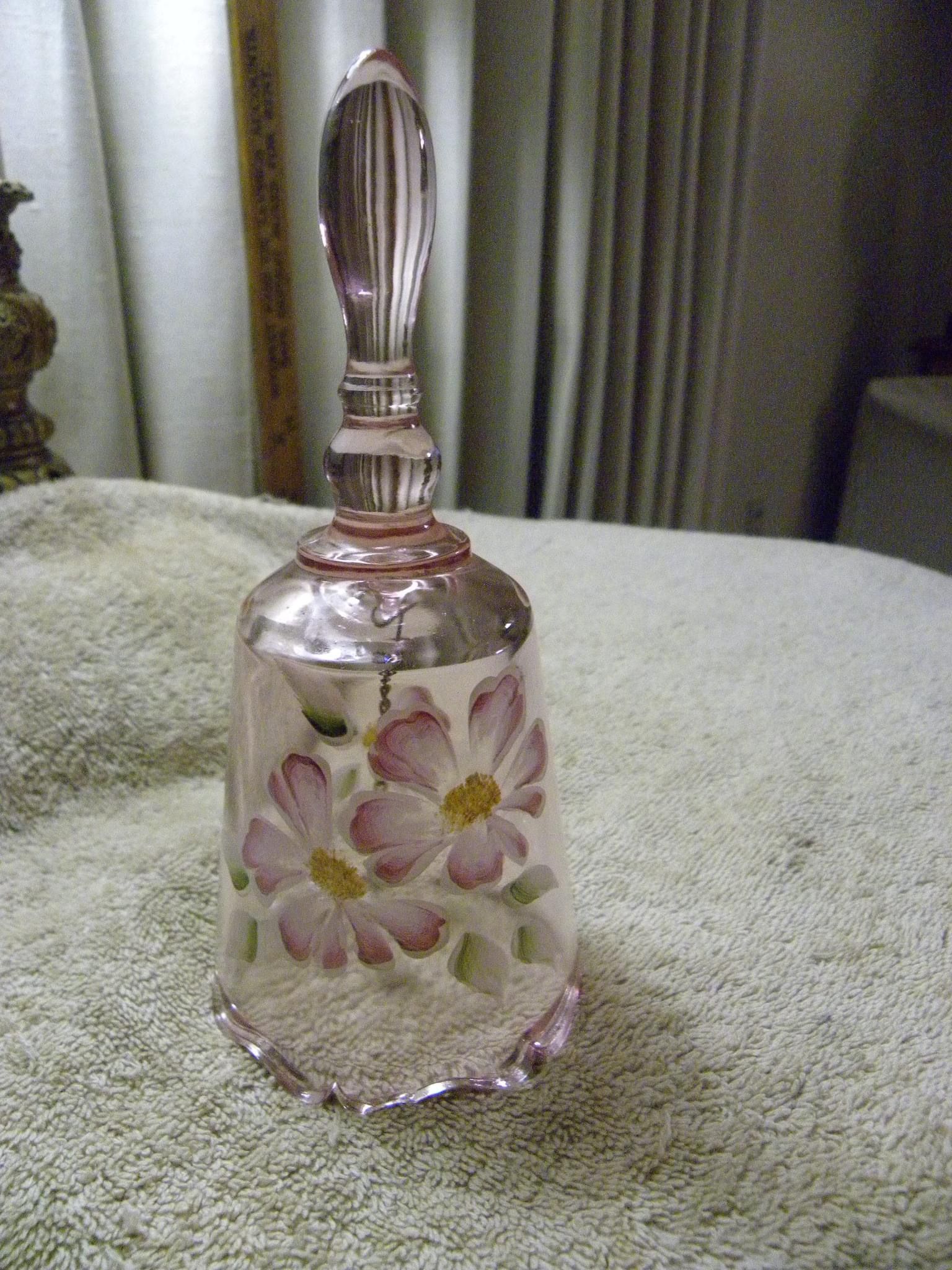 FENTON GLASS PINK HAND PAINTED SPRING BEAUTY BELL