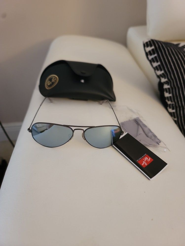 Ray-Ban Sunglasses