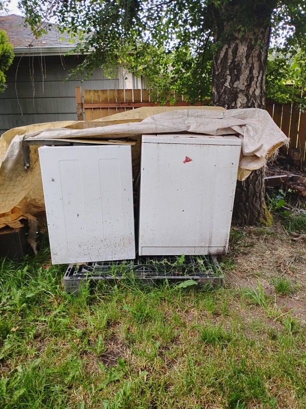 Free Washer\Dryer and Other Scrap