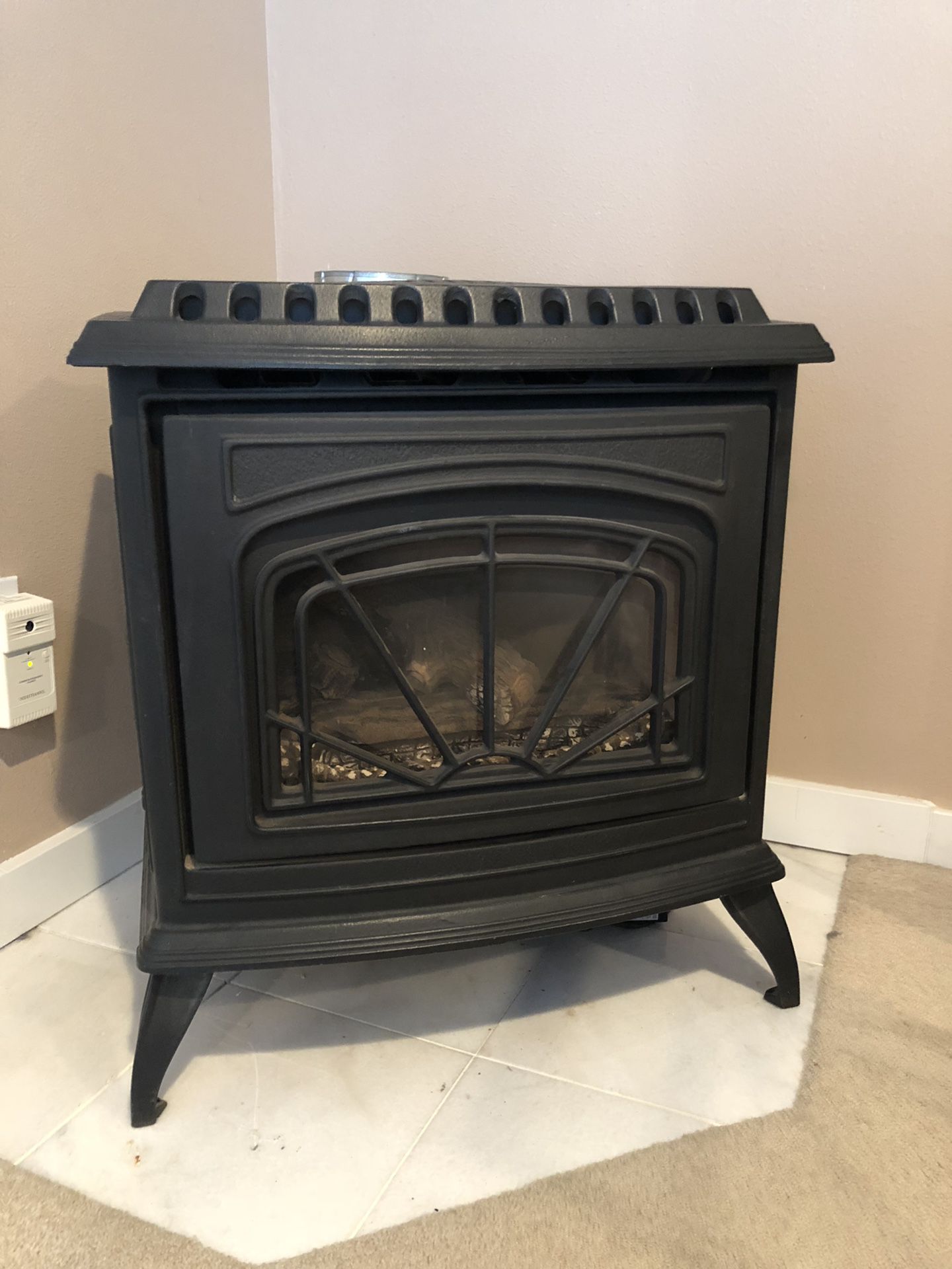Waterford freestanding gas stove